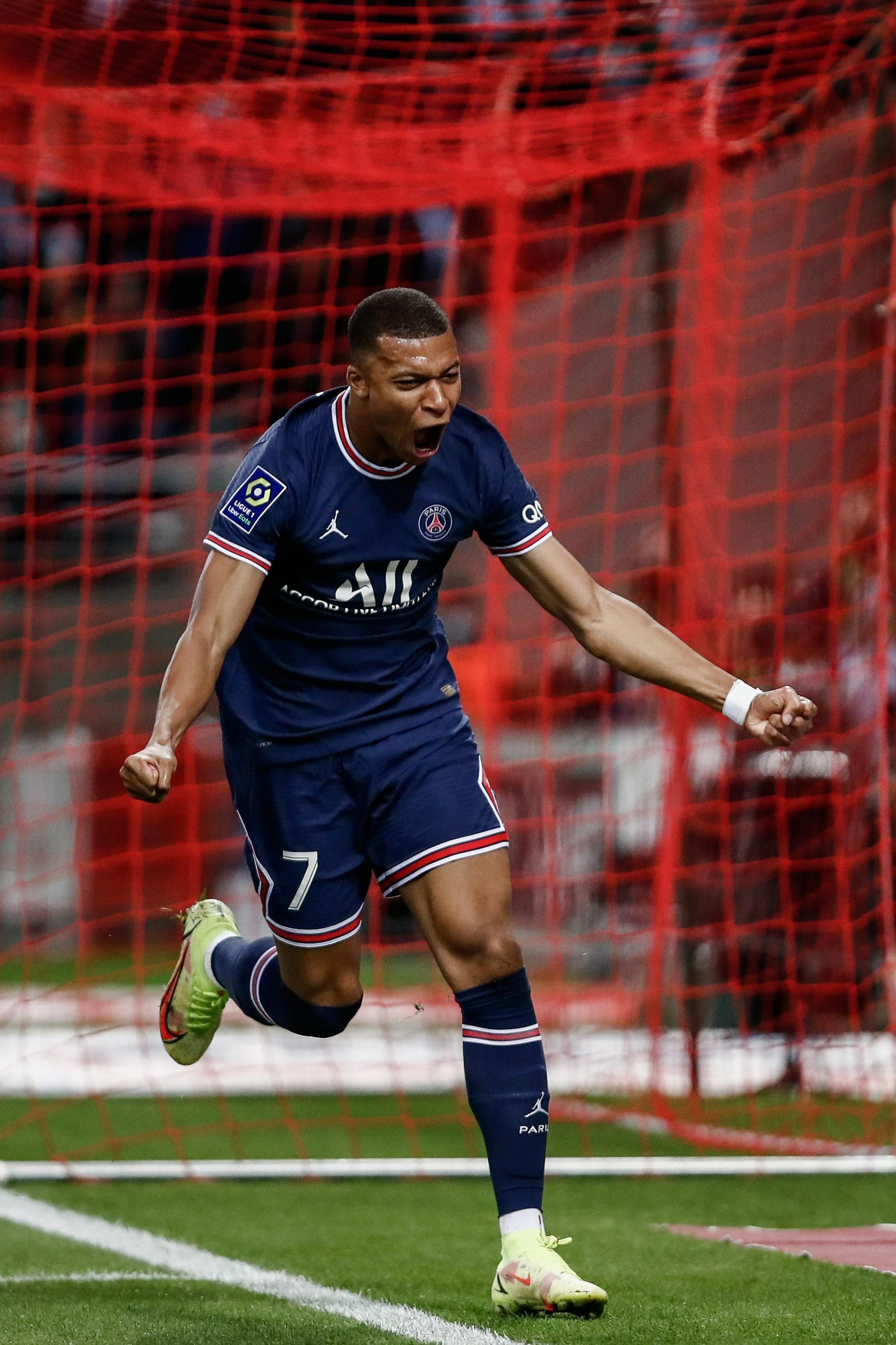 CBA：山西男篮主场大胜宁波