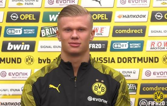 哈曼：若多特能团结、集中注意力做擅长的事，他们完全能成功（哈曼：多特只要团结一致、专注自身强项，完全可以成功）