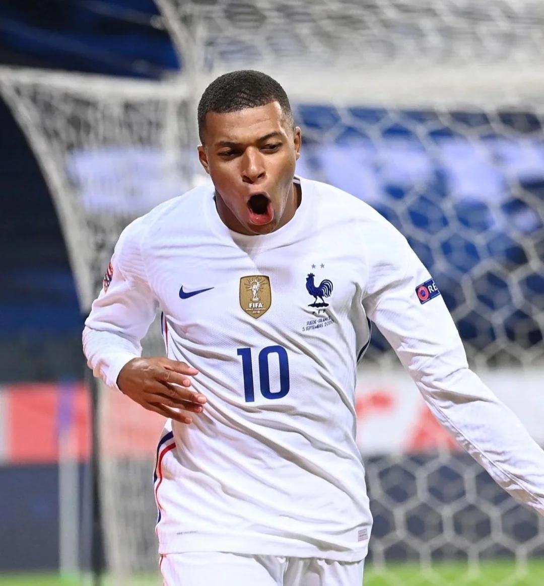 TA：阿隆索帅位暂时安全，输曼城不会让他立刻从皇马下课