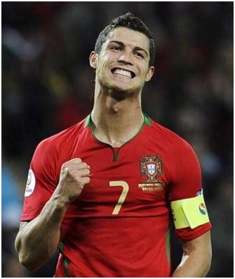 欧冠淘汰赛前瞻：巴萨对阵曼联,