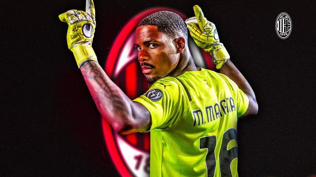 里夫斯：背靠背作战我们很晚才到达，我开局打得真的很差