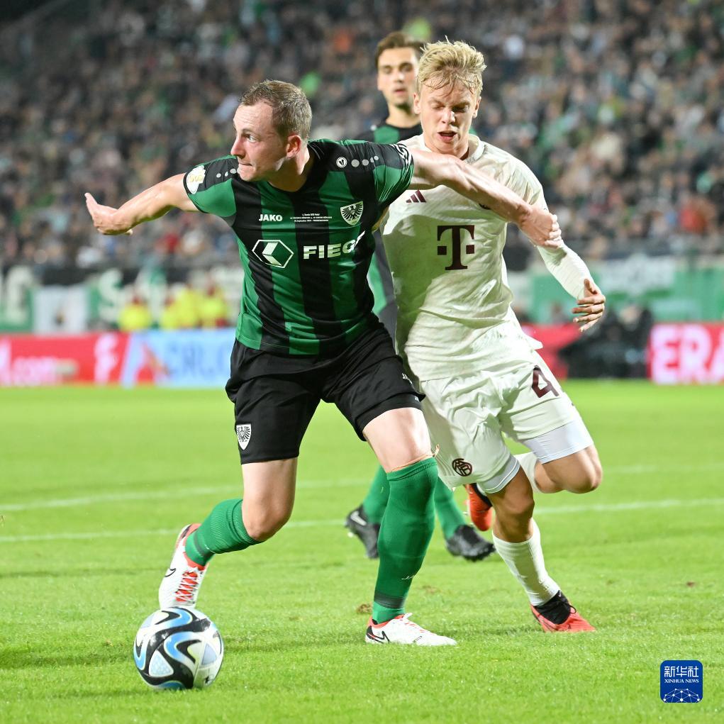 足球曝世界足坛将全面引入AI判罚系统