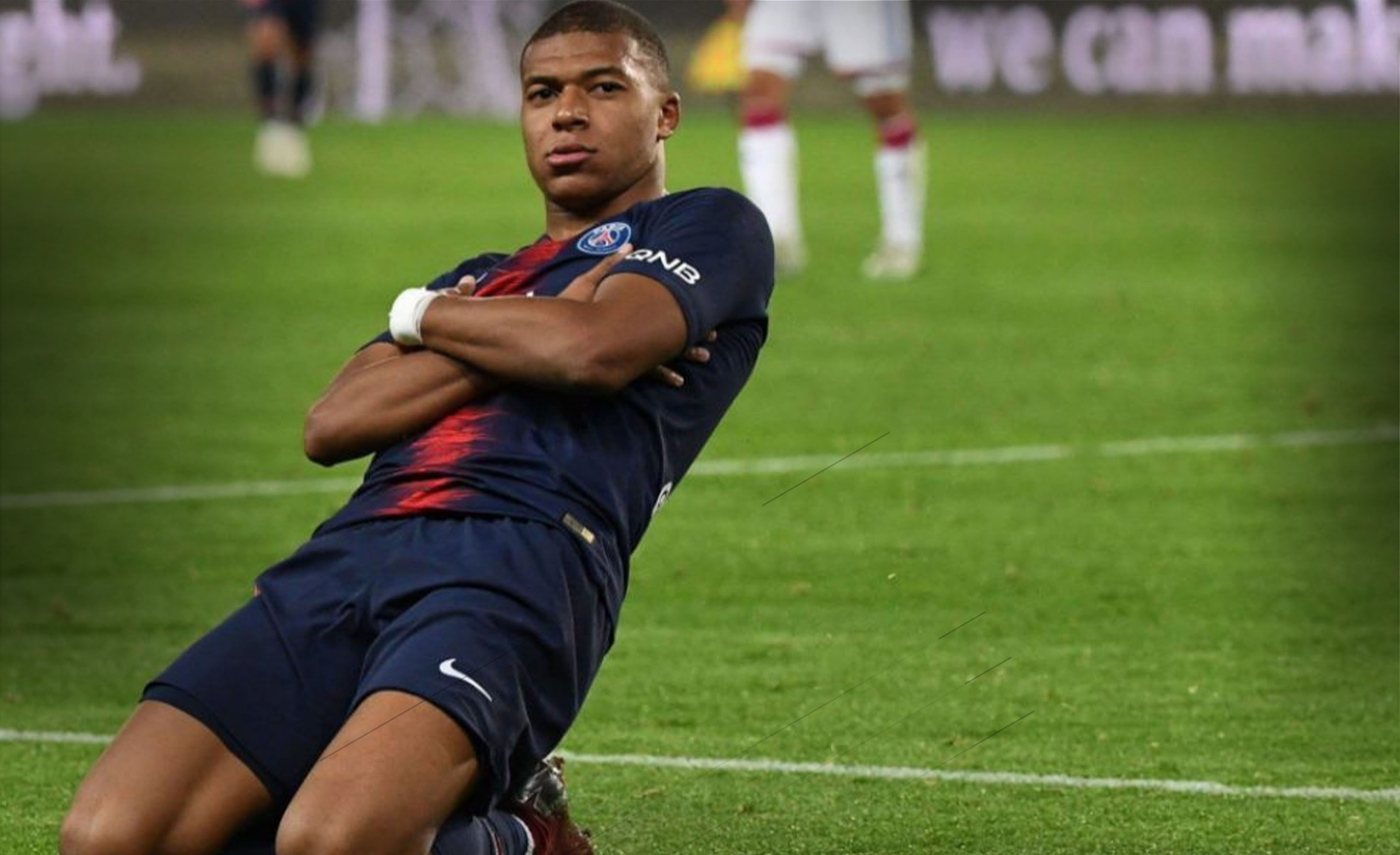 纳尼：葡萄牙队团结一致有很大机会夺冠；曼联能重返英超前四（纳尼：葡萄牙齐心夺冠可期；曼联有望重返英超前四）