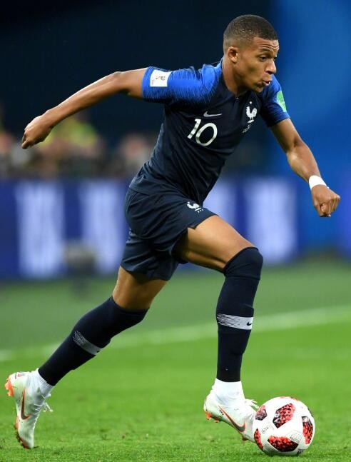 罗马诺：曼城正在和塞门约谈判，切尔西已经退出竞争（罗马诺：曼城与塞门约洽谈进行中，切尔西已退出争夺）