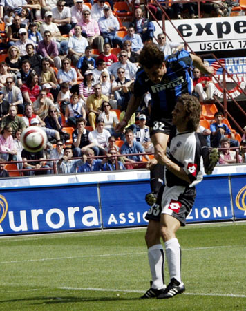 周定洋：虽然有些遗憾，但我为球队今年取得的进步感到自豪