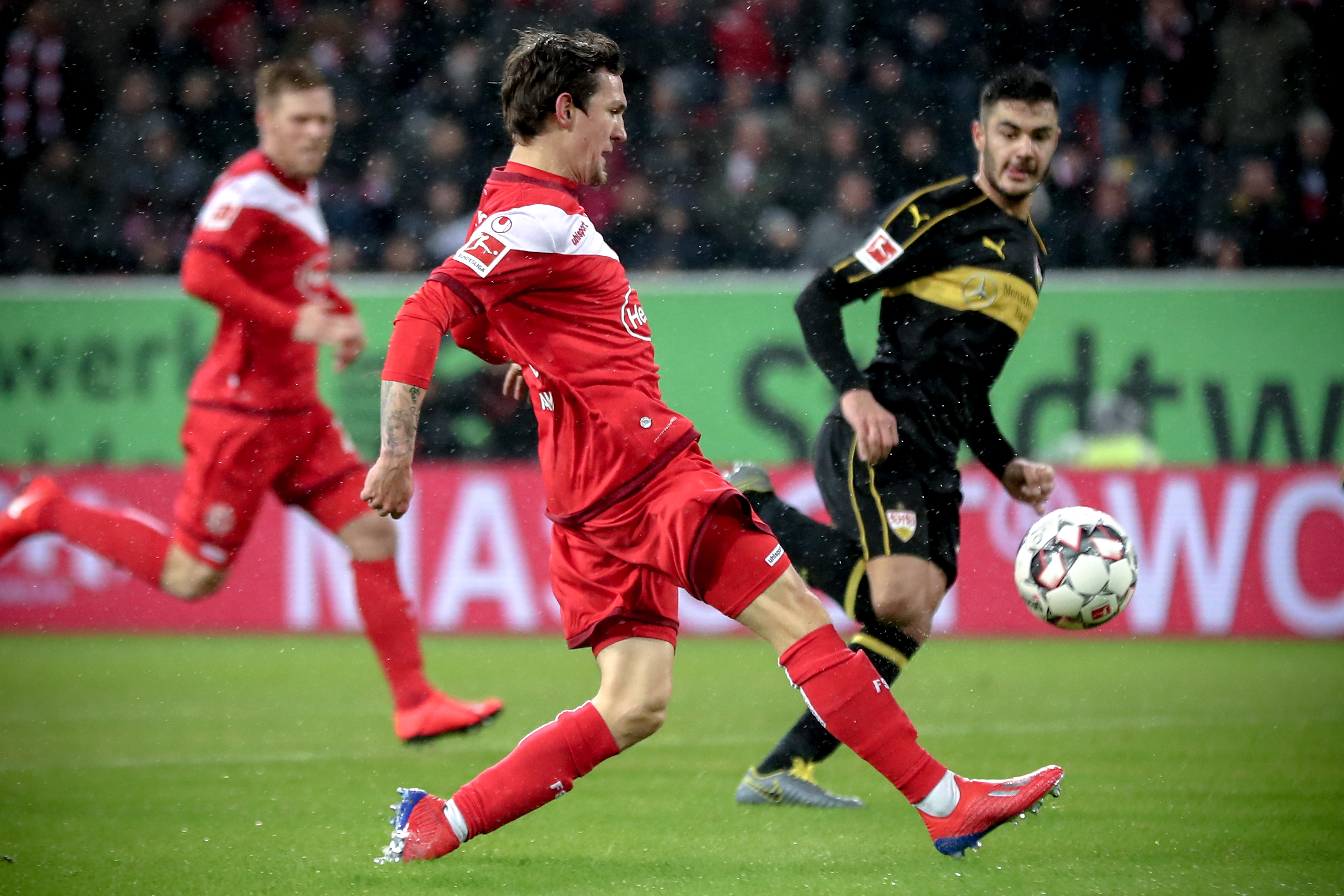 【英超联赛第18轮】西汉姆联vs富勒姆伤病名单最新（英超第18轮：西汉姆联VS富勒姆最新伤停名单）