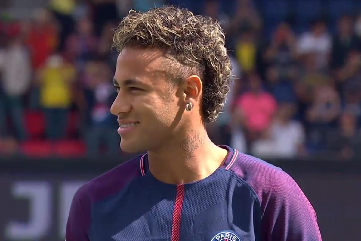 费拉拉：现在的那不勒斯领先于尤文，谈论尤文争冠毫无意义