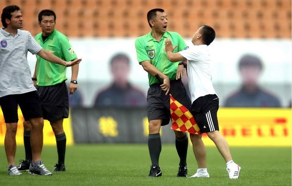 足球报：成都大概率与徐正源续两年，韦世豪续约，锋线会引援（足球报：成都预计与徐正源再签两年，韦世豪留队，锋线将引援补强）