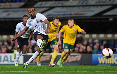 篮球NBA球员社媒晒训练视频